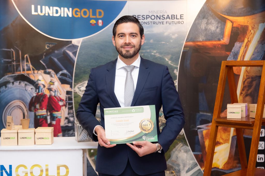 Lundin Gold recibió el reconocimiento Special Achievement Award in GIS - Minería Sostenible desde los SIG (Sistemas de Información Geográfica, GIS por sus siglas en inglés), por la implementación de su Estrategia Geoespacial y Ambiental. Esta distinción se realizó en el marco de la Conferencia Global de Usuarios Esri 2023