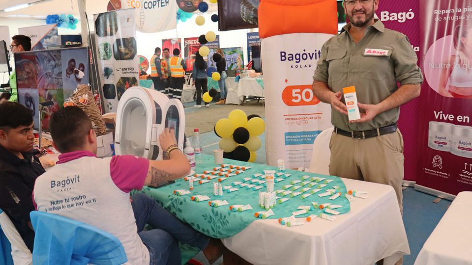 Stand-de-Laboratorios-Bago-en-la-Feria-de-Salud-y-Seguridad-Ocupacional-de-Lundin-Gold